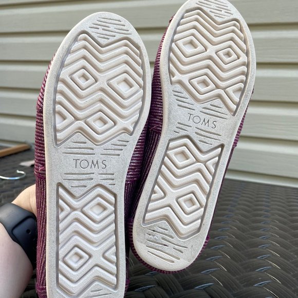 Maroon and Silver Striped Toms, Size 9 - Picture 7 of 9